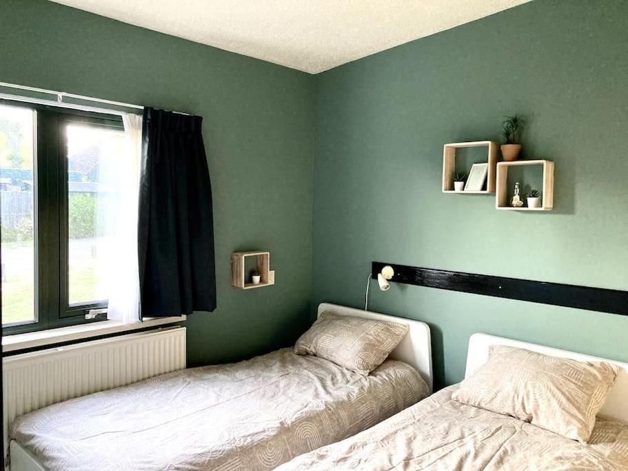 Holiday Home Beachy Days Near Ocean & Lake ノールトウェイケルハウト　 エクステリア 写真